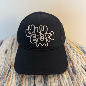 Lululemon Trucker Hat Size Small New!